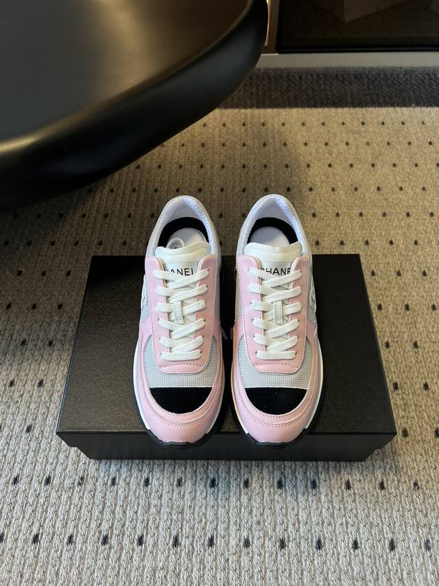 Top Quality Chanel* 25Ss Chanel High-Heeled Sneakers Made with a combination of