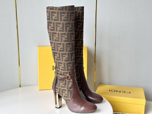 p Leather monogram canvas boots Fendi Fall/Winter 2023 runway style openwork hee