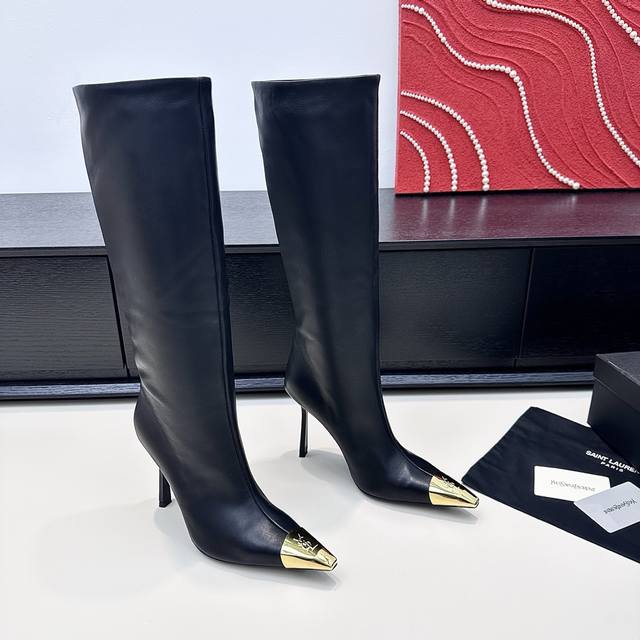 YSL Saint Laurent 2025 Winter New Metallic Toe Stiletto Heeled Boots The metalli