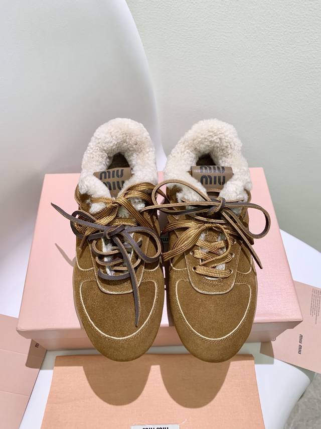 Top-tier factory version with wool lining Miu Miu X New Balance* sneakers Exclus