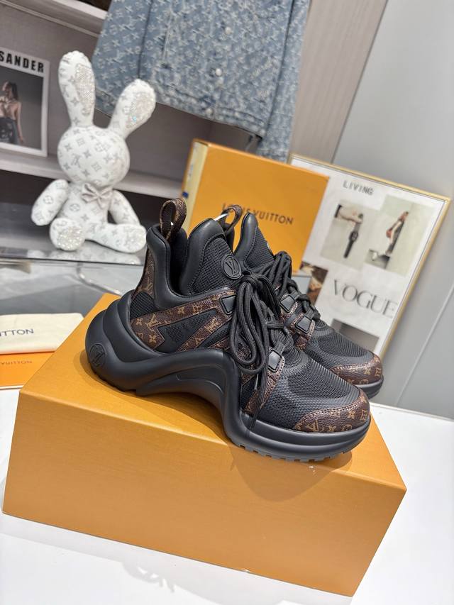 Upgraded Autumn/Winter New Classic LV Archlight Sneakers, inspired by Louis Vui