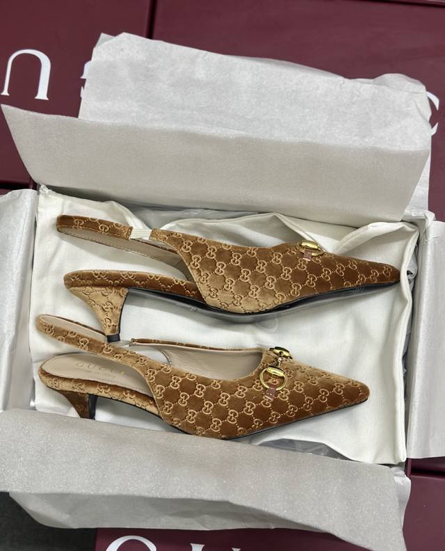 Top-tier genuine leather sole High-quality Gucci