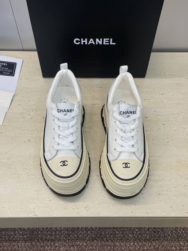 Factory price Chanel 2025 Fall/Winter New Lace-up Casual Shoes with Chanel Logo