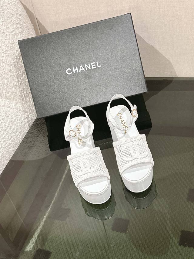 25C Latest Runway Chunky Heel Platform Sandals# Popular in Department Stores, Be