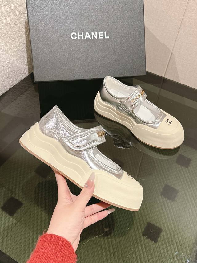 Chanel 25C Spring/Summer Mary Jane New Casual Sneakers - Top-Tier Quality! These