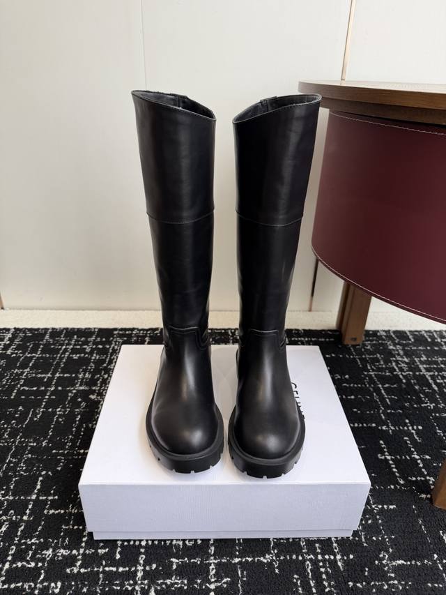 High-quality Celine ankle boots/high boots (2025 Spring/Summer) - A popular tre