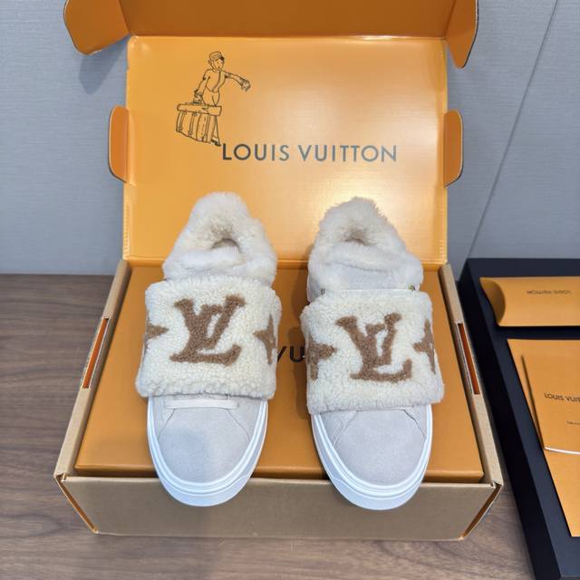 LV Louis Vuitton 25 New Color Time Out Series Fuzzy Casual White Sneakers High-Q