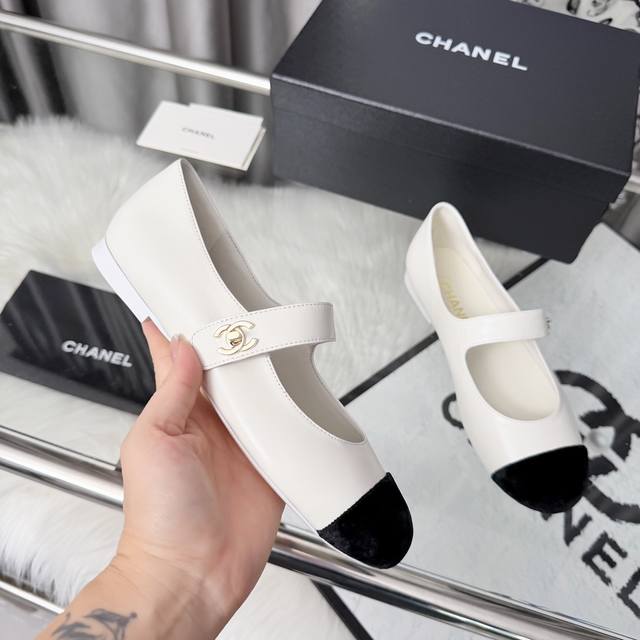 High-quality Chanel single shoes*