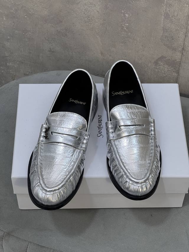 Factory Price Saint Laurent*YSL New Loafers/Single Shoes Made with original cus