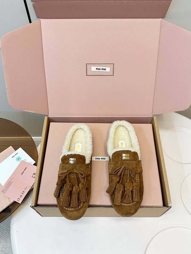 Top Quality Airplane Box +10 Miumiu 2025Ss Autumn/Winter Tassel Fashion Wool Sl