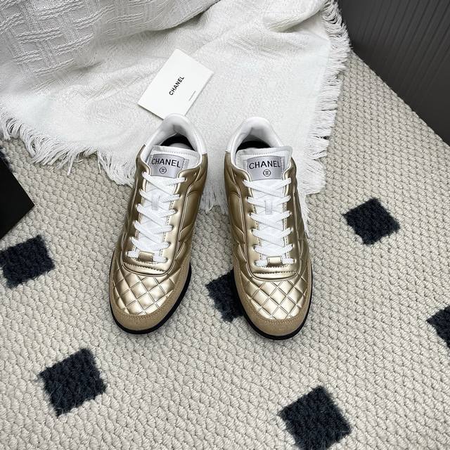 Top-tier Chanel* 2025 Spring/Summer New Arrival: Diamond Pattern Lambskin Sneake