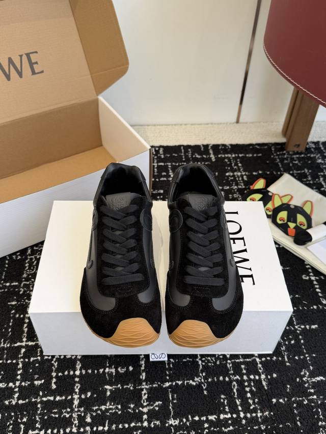 Official website packaging (retailer quality) Loewe 2025 Paris Fashion Week New