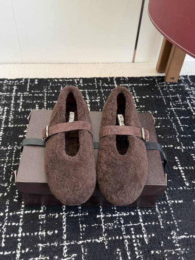 Retailer-grade Alaia Autumn/Winter Runway Style Mary Jane Wool Flats A popular a