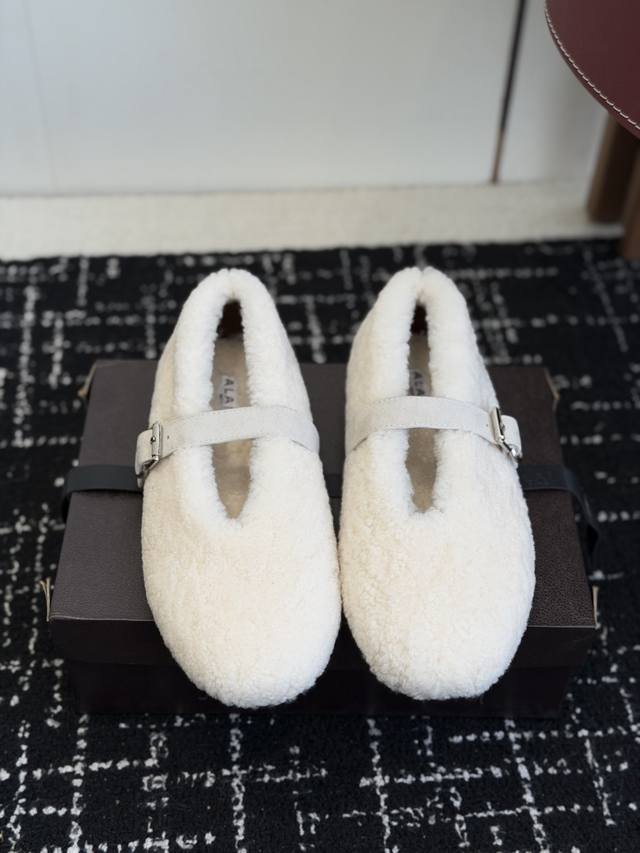 Retailer-grade Alaia Autumn/Winter Runway Style Mary Jane Wool Flats A popular a