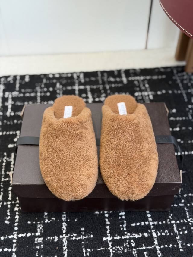 Retail-grade 25Fw Autumn/Winter New Alaia Wool French Ballet Flats, Vintage Styl