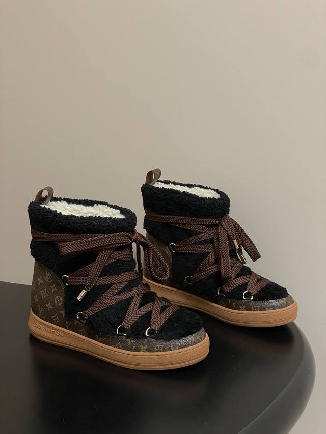25Ss Autumn/Winter New Louis Vuiteeon Lv Cloud Lace-up High-Top Wool Sneakers Cl