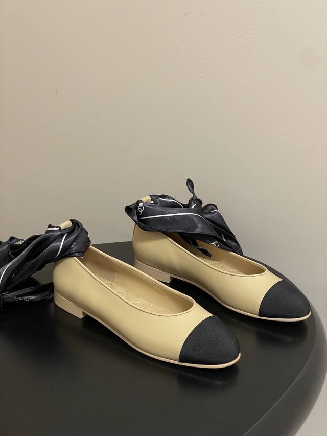 2026 Spring/Summer New Chanel 26C Scarf Series Color Block Bow Double C Ribbon A