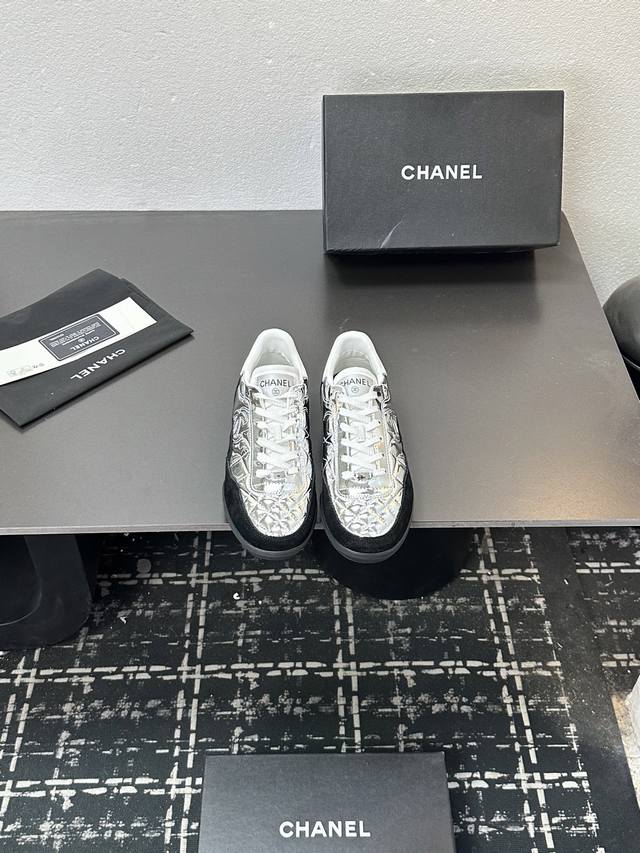 Chanel Panda Shoes! 2025 Top-Tier Casual Sneakers from the Boutique This classic