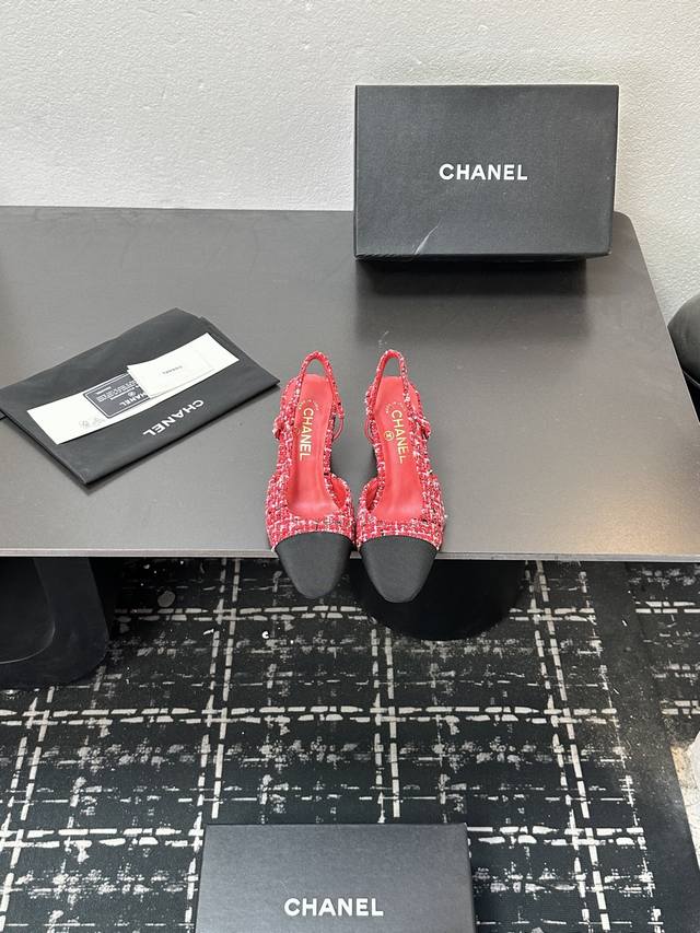 Chanel classic color-blocked sandals, new summer colors from boutiques. This ite