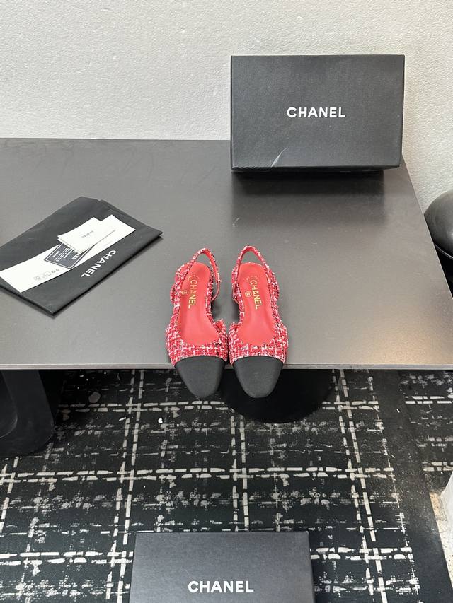 Chanel classic color-blocked sandals, new summer colors from boutiques. This ite