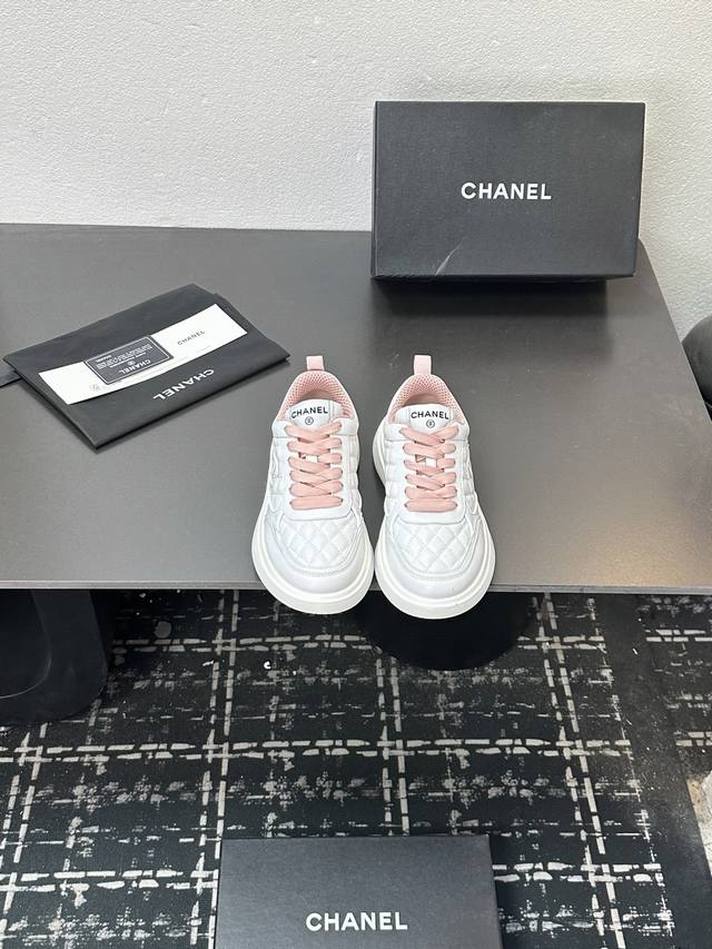 Chanel Panda Shoes! 2025 Top-Tier Casual Sneakers from the Boutique This classic