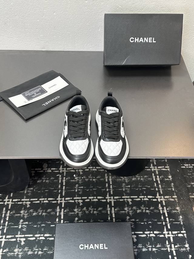 Chanel Panda Shoes! 2025 Top-Tier Casual Sneakers from the Boutique This classic