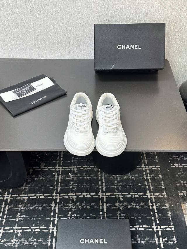 Chanel Panda Shoes! 2025 Top-Tier Casual Sneakers from the Boutique This classic