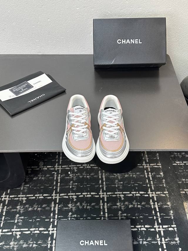 Chanel Panda Shoes! 2025 Top-Tier Casual Sneakers from the Boutique This classic