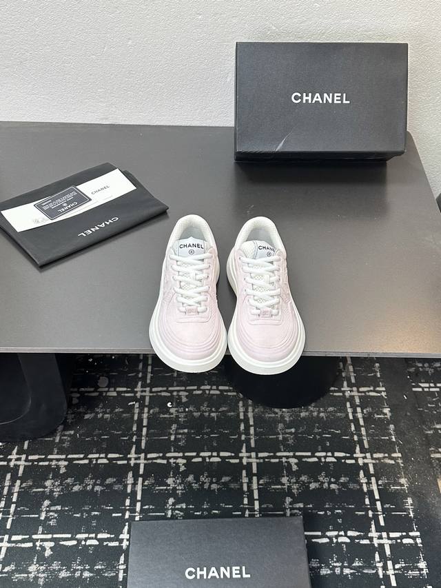Chanel Panda Shoes! 2025 Top-Tier Casual Sneakers from the Boutique This classic