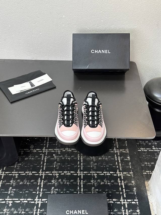 Chanel Panda Shoes! 2025 Top-Tier Casual Sneakers from the Boutique This classic