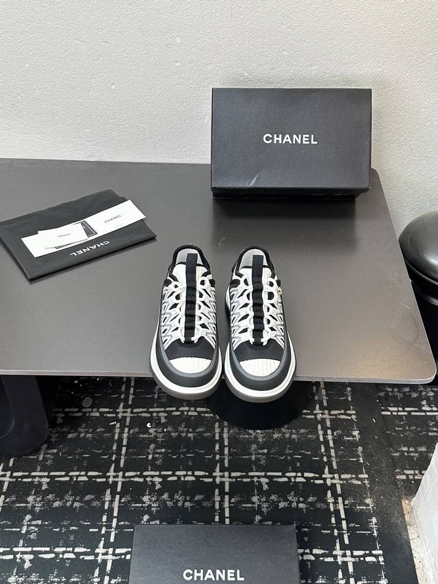 Chanel Panda Shoes! 2025 Top-Tier Casual Sneakers from the Boutique This classic