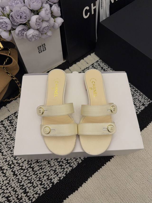 In Stock *26 Authentic Counter Version!! Official Catalog: Sizes: 35, 36, 37, 3