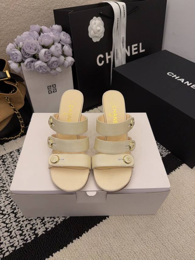 In Stock *26 Authentic Counter Version!! Official Catalog: Sizes: 35, 36, 37, 3