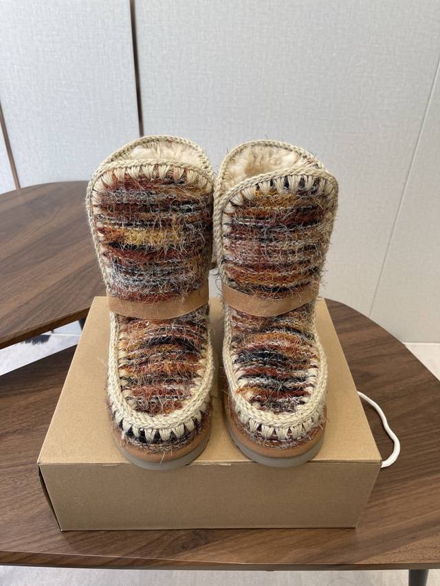 Mou trendy wool snow boots boast a highly recognizable design style, combining n