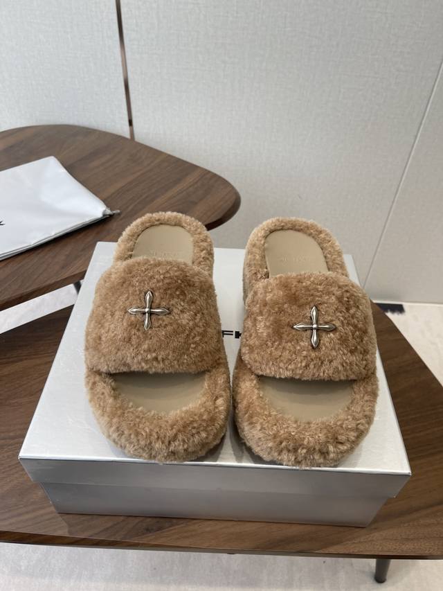 Smfk 25Ss Autumn/Winter New Arrival Thick-Soled Furry Slippers A touch of wildne