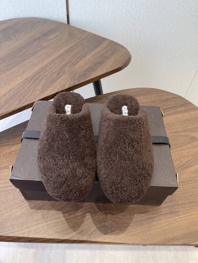 Autumn/Winter New Alaia Wool French Ballet Flats, Old-Money Style Wool Mule Sli