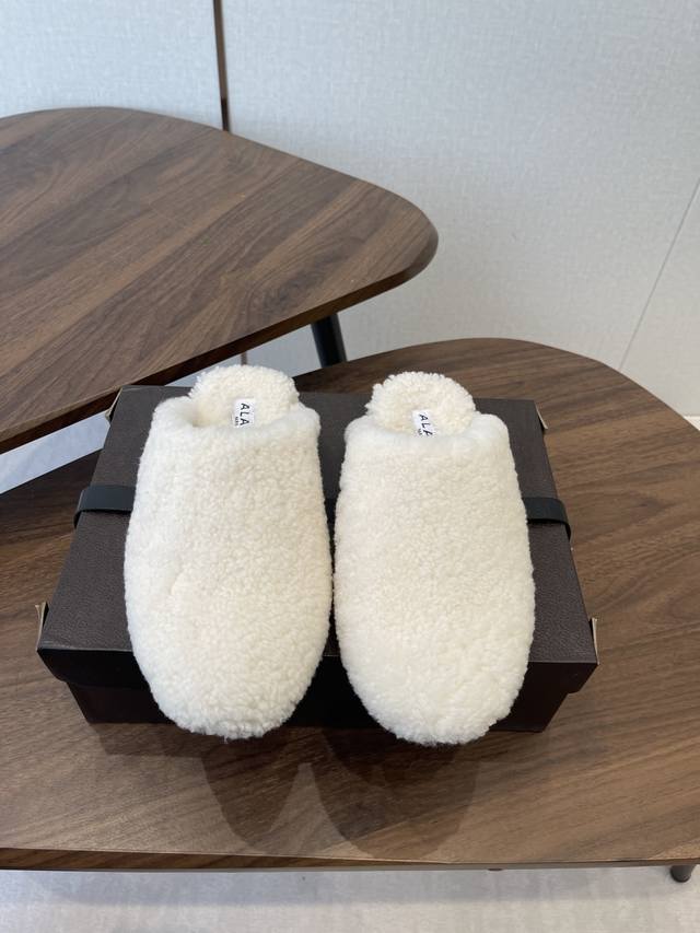 Autumn/Winter New Alaia Wool French Ballet Flats, Old-Money Style Wool Mule Sli