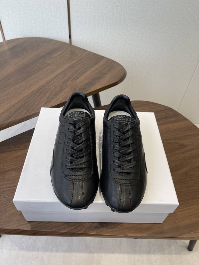 Maison Margiela 25Ss Autumn/Winter New Mm6 Margiela Couple Sneakers The new Spri