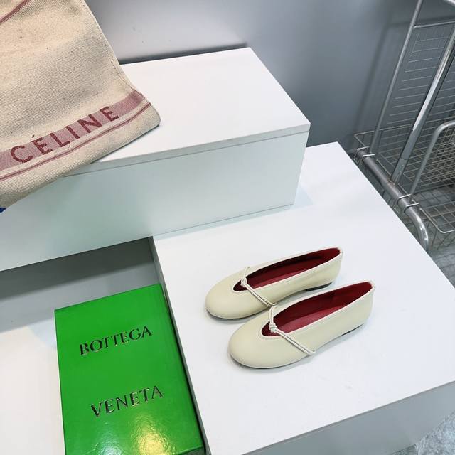 High-quality factory release! Top-quality Bottega Veneta 2026 Spring/Summer new