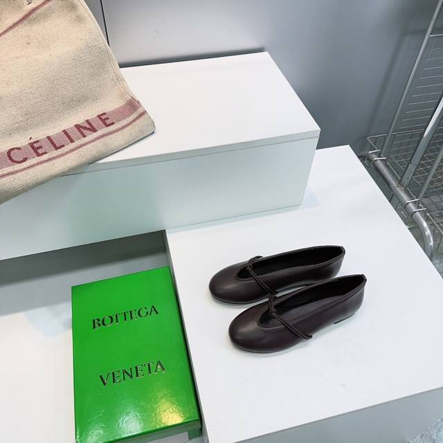 High-quality factory release! Top-quality Bottega Veneta 2026 Spring/Summer new