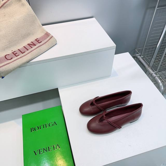 High-quality factory release! Top-quality Bottega Veneta 2026 Spring/Summer new