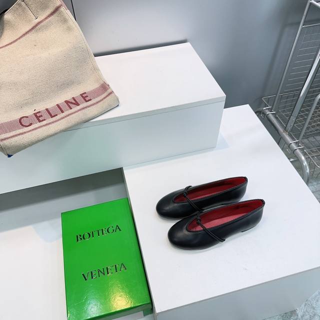 High-quality factory release! Top-quality Bottega Veneta 2026 Spring/Summer new