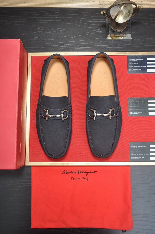 Factory Price p Ferragamo latest model, original imported split-edge premium cow