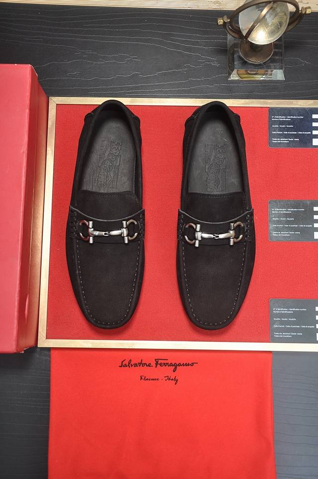 Factory Price p Ferragamo latest model, original imported split-edge premium cow
