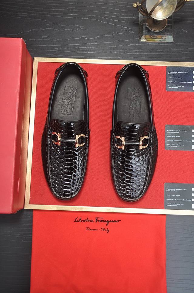 Factory Price p Ferragamo latest model, original imported split-edge premium cow