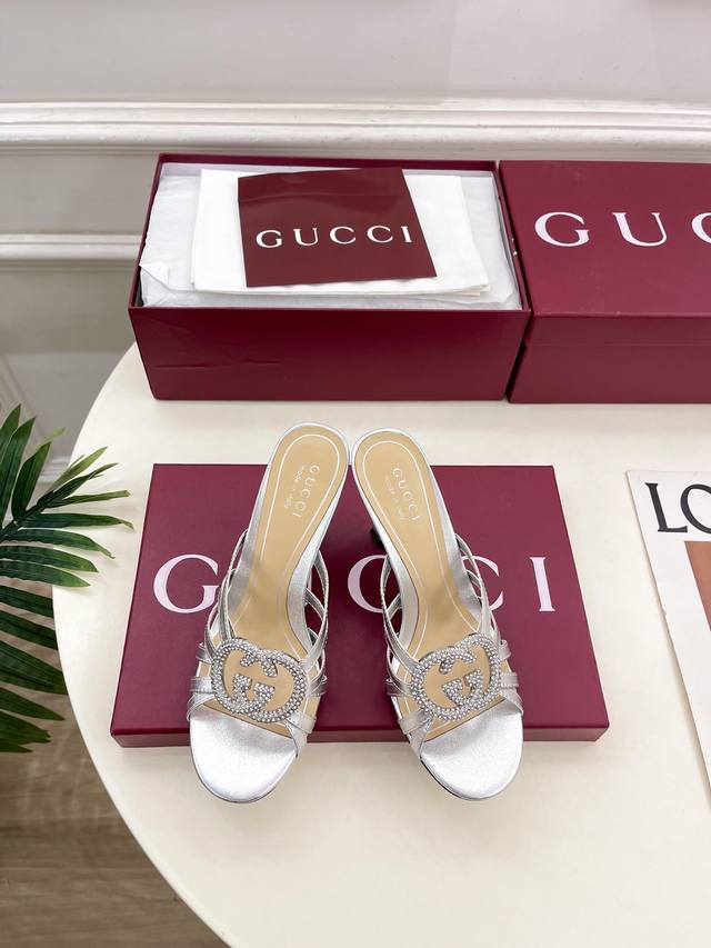 Gucci 25 Gucci's main series is finally here! A highly anticipated item! A new d