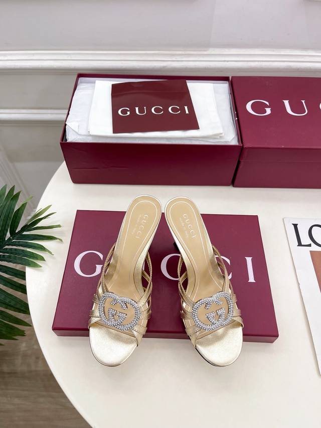 Gucci 25 Gucci's main series is finally here! A highly anticipated item! A new d