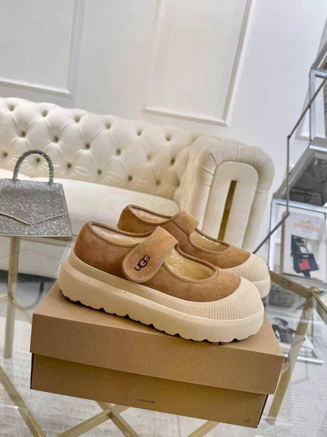 Autumn/Winter New Arrival: Furry Shoes ~Suede leather upper ~The sole is made f