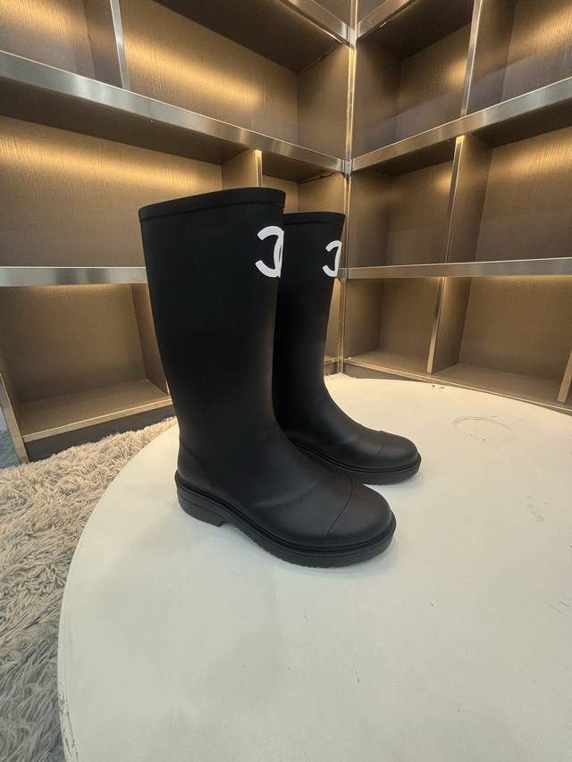 Hot Selling Rain Boots! 1:1 Replica I finally got my hands on a pair of this sea