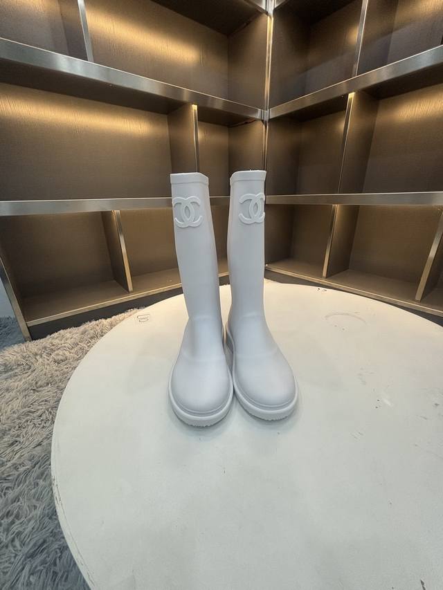 Hot Selling Rain Boots! 1:1 Replica I finally got my hands on a pair of this sea